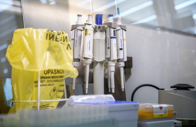 Institutu i privatnim laboratorijama obezbijeđeno 1,8 miliona eura za kovid testove