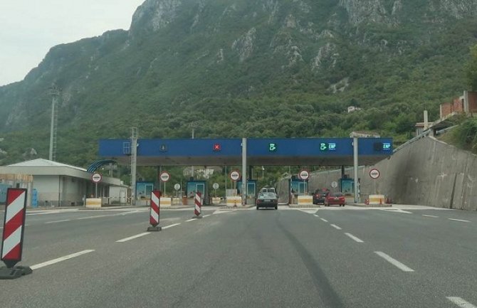Značajan pad prolazaka vozila kroz tunel Sozinu