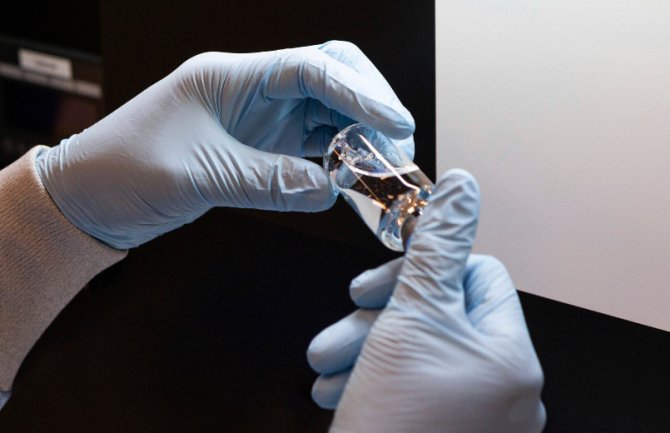 U svijetu 227.482 umrlih tokom pandemije, 3,2 miliona zaraženih