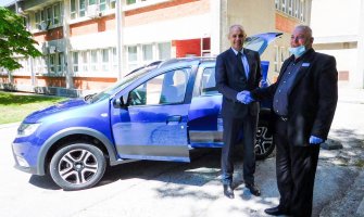 Prijestonica kupila vozilo Domu zdravlja, vrijedno 13 hiljada eura