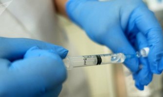 DF: 500. 000 doza 'Sputnjik-lajt' vakcine spremno za isporuku Crnoj Gori, Krivokapić još nije prihvatio donaciju
