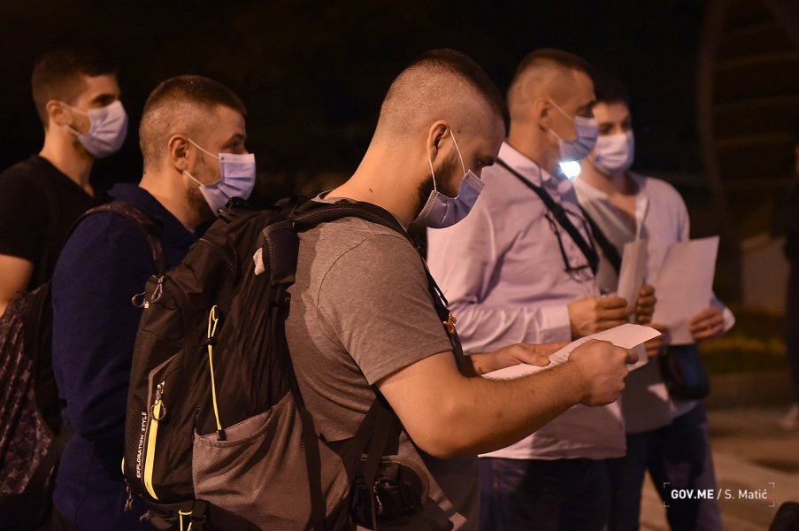 499293654819ac9927223o