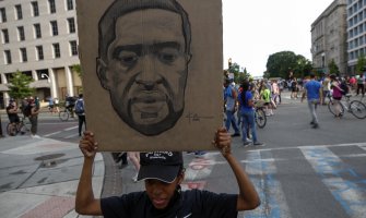 Flojd bio pozitivan na koronavirus