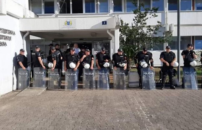 Uprava policije: Marko Lazović službenik Sektora kriminalističke policije, na ispomoć u Budvi