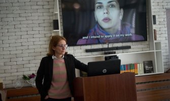 Profesorica Milošević prekinula štrajk glađu