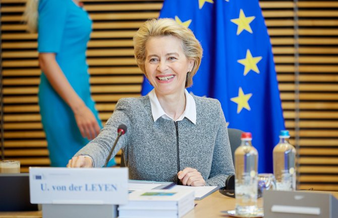 Fon der Lajen predložila Mejred Mekginis za novu eurokomesarku