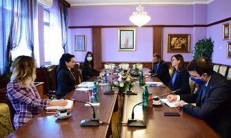 Medenica: Ne pristajem da budem barijera demokratiji