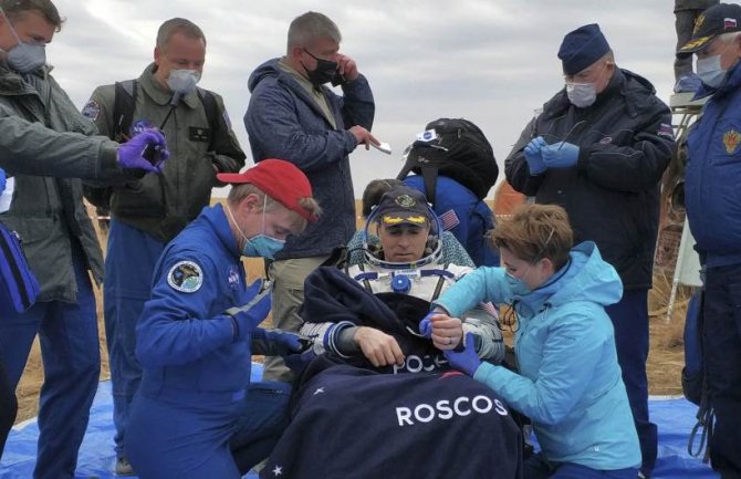 Trojica astronauta se vratila na Zemlju nakon misije na Međunarodnoj svemirskoj stanici