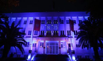 Zgrada Predsjednika Crne Gore u bojama UN-a