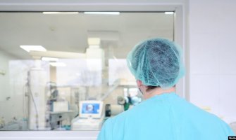 Belgija: Zaraženi ljekari moraju da rade jer nema ko da ih zamijeni