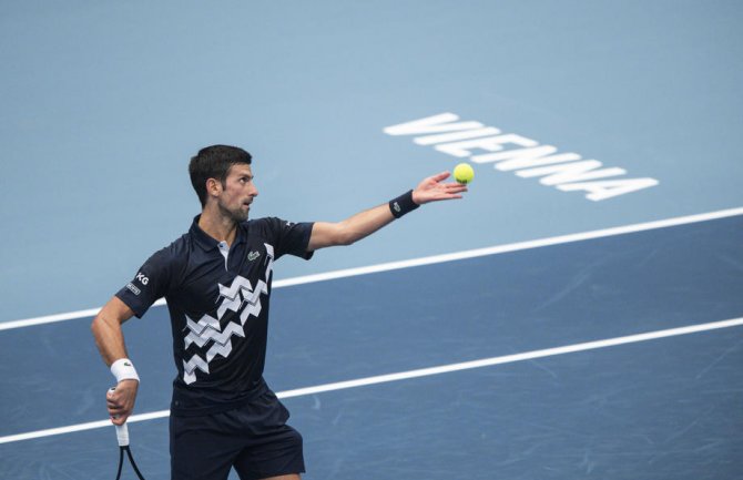 US Open Đoković u 2. kolu: Tinejdžer prijetio, pa se umorio