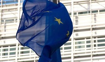 Međupartijske podjele parališu politički sistem