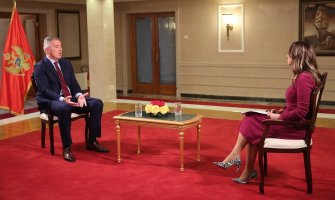 Đukanović: Nije me Amfilohije pobijedio na izborima; O usvajanju Zakona: Učinjenom poslu mane nema