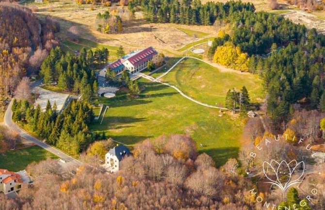 Ljepote Crne Gore: Uživajte u vožnji Ivanovim Koritima (VIDEO)