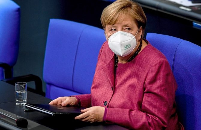 Merkel: Od 16. decembra u Njemačkoj pooštravanje mjera