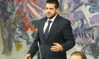 Nikolić: Odbacujemo monstruozne podvale Vijesti