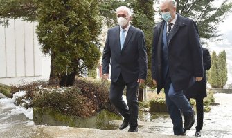 Krivokapić: Uvoznički lobi uništava domaću proizvodnju, Vlada to želi da promijeni