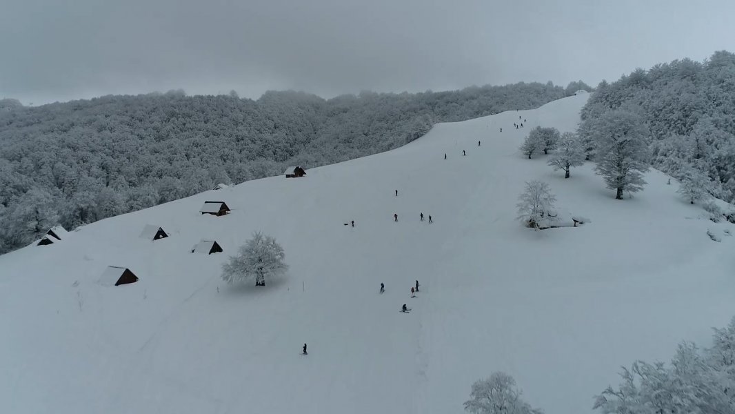 KolainSkicentarKolain1600ARHIVA