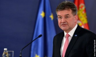 Lajčak: Normalizacija odnosa između Beograda i Prištine prioritet EU