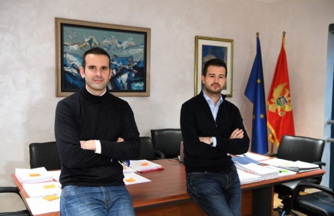 Crngorski ministri: Nismo odustali od ideje da od Crne Gore napravimo novi Luksemburg 