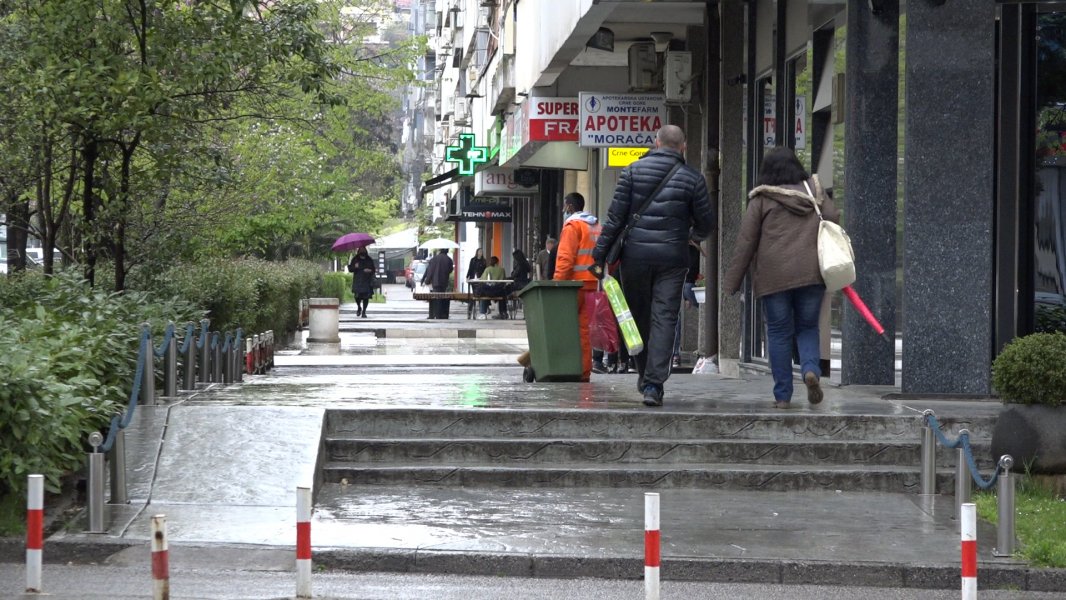 Podgorica14april03
