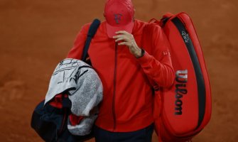 Federer se povukao sa Rolan Garosa: Moram naučiti da slušam svoje tijelo