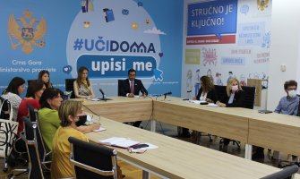 Digitalizacijom obrazovanja do unapređenja školskog sistema