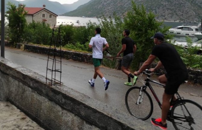 Svjetski broj jedan trenira na našem primorju: Posljednje pripreme Đokovića za Tokio u Crnoj Gori!