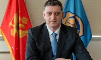 Komnenović o situaciji na kupalištu Plavi horizonti: Sa zdravljem ljudi nećemo kalkulisati
