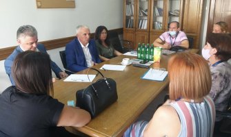 Postojeći broj asistenata u nastavi nije adekvatan za efikasan rad 