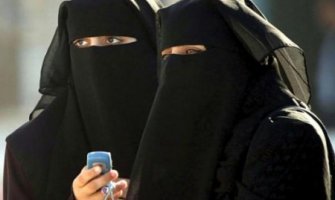 Berane: Sestrama nisu dozvolili ulaz u market zbog nikaba