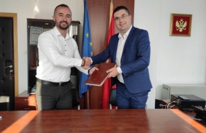 EPCG donira sredstva 