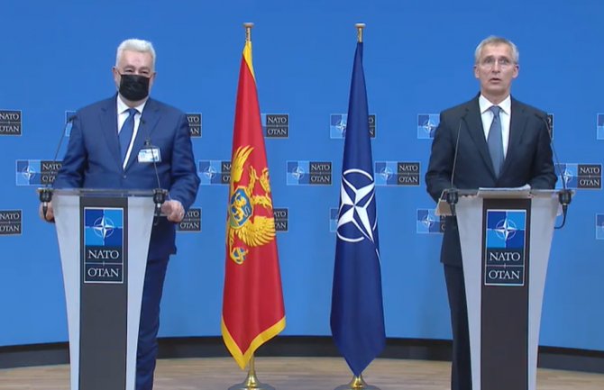 Stoltenberg: U potpunosti vjerujemo Crnoj Gori