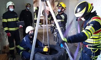 Realizovana obuka za traganje i spašavanje iz ruševina