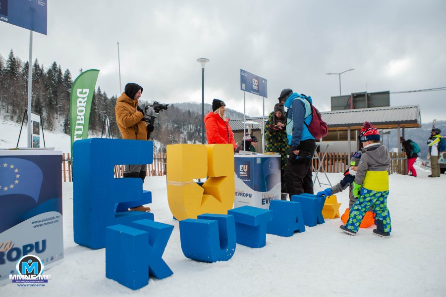 Eukutakkolasin16008