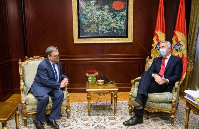 Đukanović: Nakon godinu i po dana problema u funkcionisanju vlasti počeo proces konsolidacije