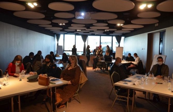 Počeo Kurs o izgradnji integriteta u organizaciji Ministarstva odbrane i ambasade UK