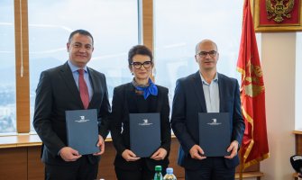 Svečano dodjeljena odobrenja za korišćenje radio-frekvencija