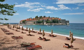 Sveti Stefan na listi 15 najljepših plaža u Evropi