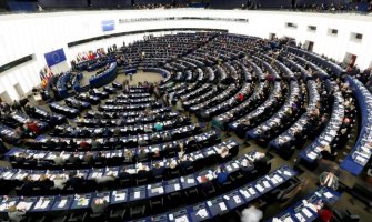 EU da se probudi i region ne prepušta Rusiji i Kini