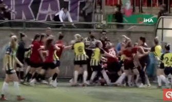 Totalni haos i tuča fudbalerki na turskom meču