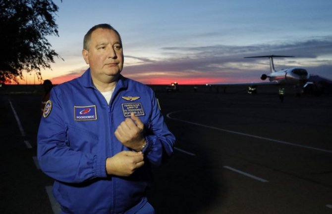 Rogozin zaprijetio Crnoj Gori interkontinentalnim balističkim projektilima