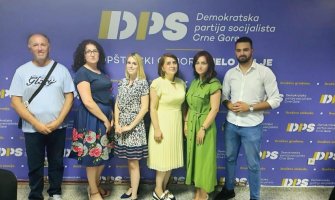 Tribinom u organizaciji Alijanse žena i Savjeta mladih DPS Bijelo Polje obilježen Dan partije u našoj opštini
