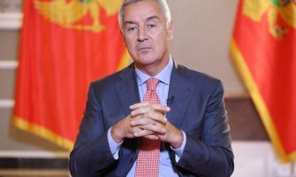  Đukanović uputio telegram povodom ubistva bivšeg premijera Japana: Svijet izgubio velikog lidera