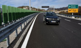 Motociklista lišen slobode, vozio 216km/h  na autoputu