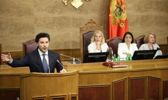 Koprivica: Đukanović je dužan da da mandat onome ko donese 41 potpis