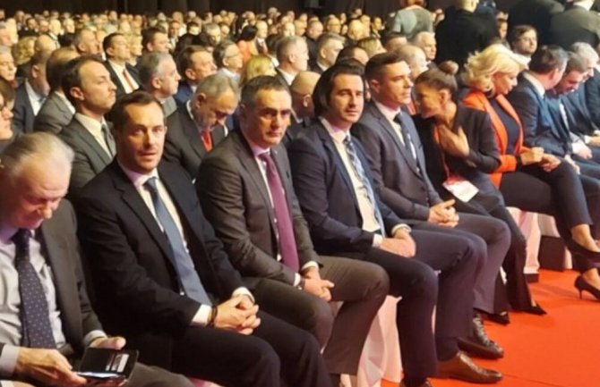 Ministar Kovač ponosan što je prisustovao proslavi dana kada je prekinuta zločinačka akcija između ostalog i genocida u Srebrenici