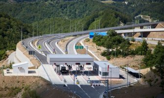 Uhapšen muškarac: Na auto-putu vozio suprotnim smjerom u alkoholisanom stanju