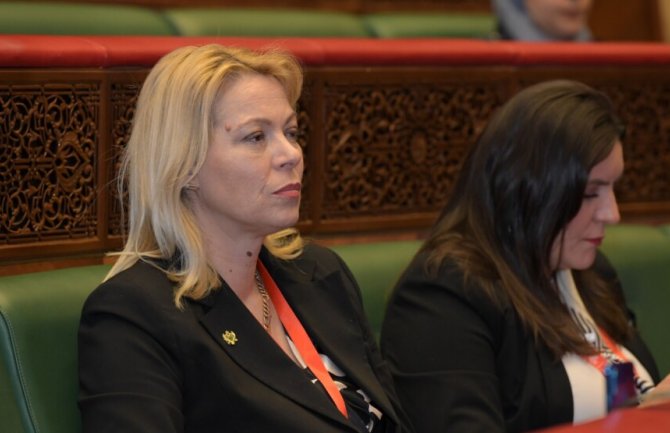 Đurović čestitala Injac i Borovinić Bojović: Uvjerena sam da su pred Podgoricom dani preporoda