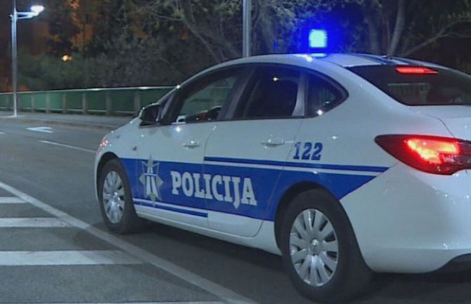 Saobraćajna nesreća kod Grahova, poginule dvije osobe